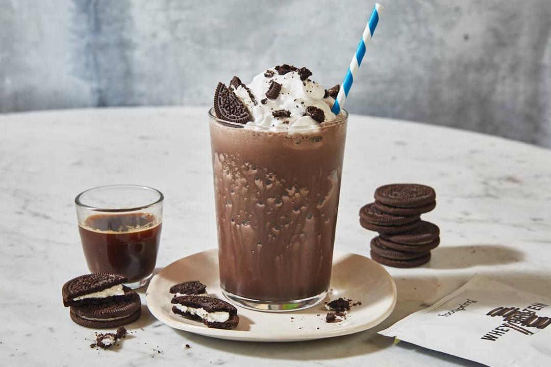 Proteinreicher Cookies & Cream Frappe