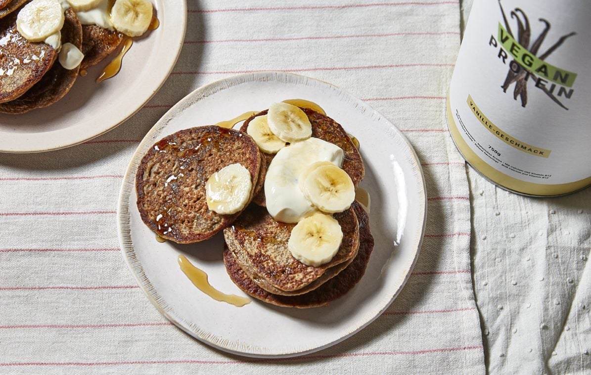 Vegan Banana Protein Pancakes